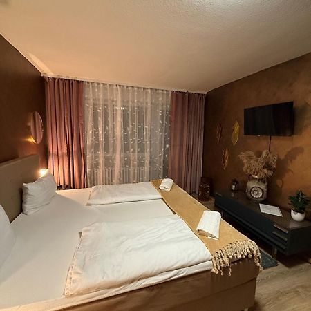 Haus Zum Guten Hirten Steinsfeld Екстер'єр фото