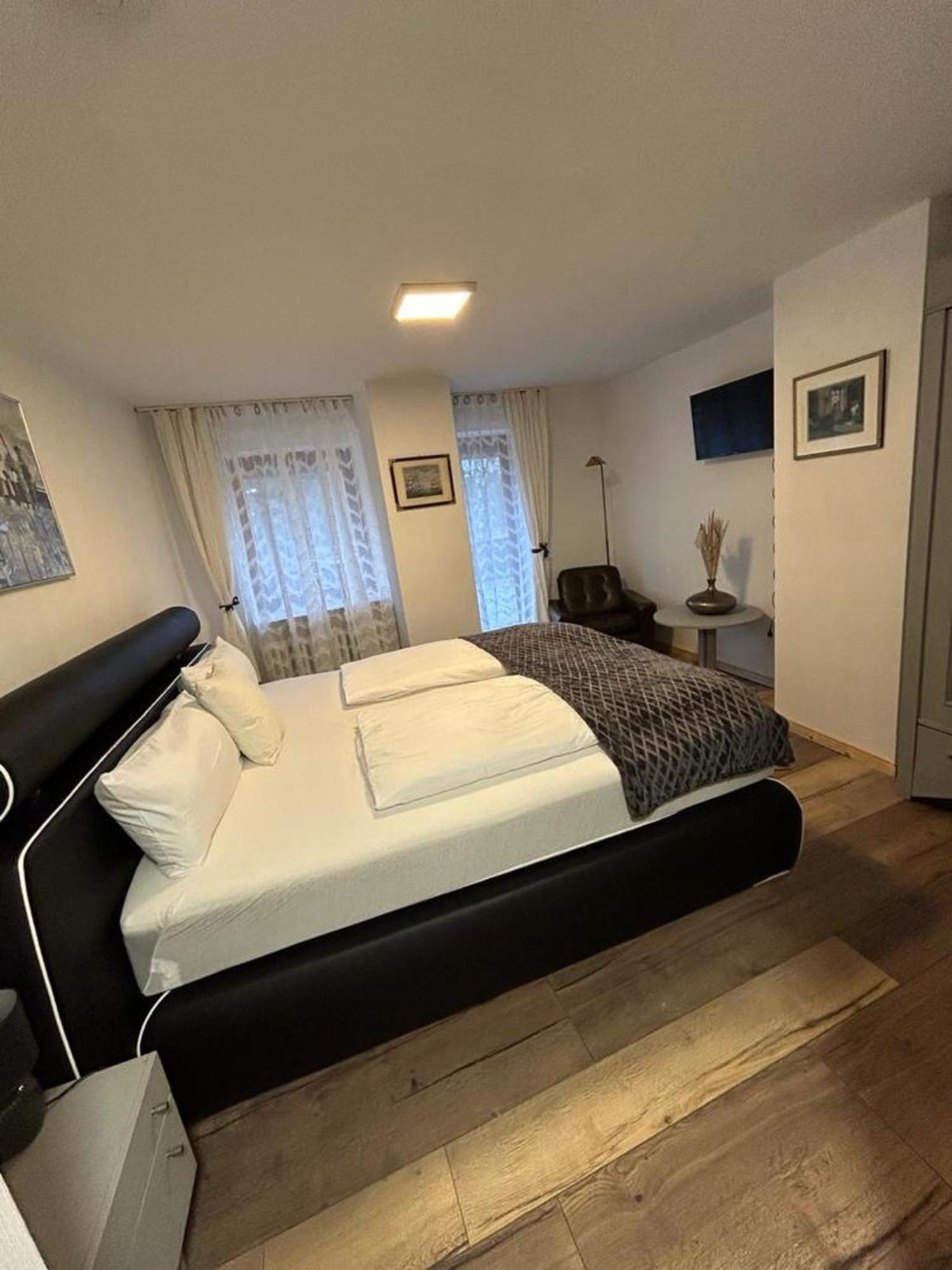 Haus Zum Guten Hirten Steinsfeld Екстер'єр фото